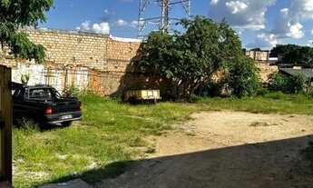 Imagem 3: Locação. Terreno com 378 m2 na Rua José Magalhães. Centro