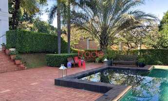 Imagem 2: Sobrado com 4 suites, altíssimo padrão. Acabamento diferencido, integrado a natureza. para