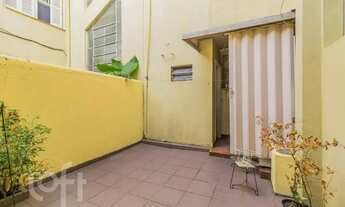 Imagem 7: Imóvel para venda tem 61 metros quadrados com 2 quartos em Rio Branco - Porto Alegre - RS