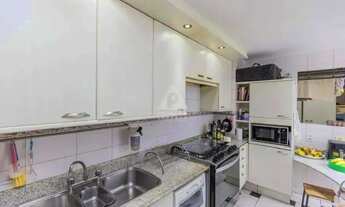 Imagem 5: 5 quartos sendo 2 suites, piscina, area gourmet, vaga, reformado