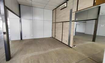 Imagem 5: Imóvel para aluguel tem 340 m² por R$ 5000 + IPTU em Alvinópolis - Atibaia - SP