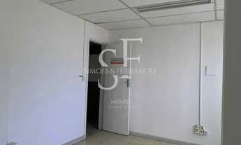 Imagem 2: Praça da Bandeira - Rua Teixeira Soares - Prédio 3 ambientes com 2 banheiro, infraestrutur