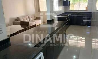 Imagem: Casa Semi-nova com Área Gourmet à Venda