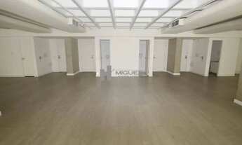 Imagem 3: Prédio à venda no Centro RJ, Andar Inteiro com 9 Salas