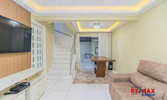 Imagem 2: Sobrado em condomínio a venda no Xaxim, 2 quartos, closet e ampla área gourmet