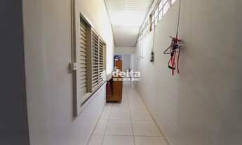 Imagem 16: Casa disponível para venda no bairro Santa Mônica em Uberlândia MG