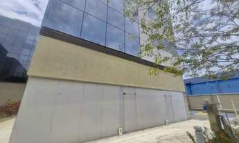 Imagem: Centro comercial para aluguel e venda tem