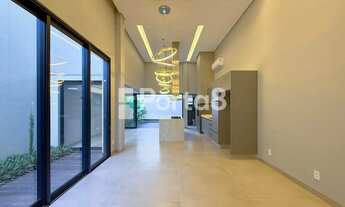 Imagem 6: Casa Térrea com 3 Suítes à Venda no Maria Júlia - Com Piscina e Próximo a Represa Municipa