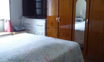 Imagem 6: Oportunidade - Casa térrea - Residencial Bosque dos Ipês - 2 Dormitórios - 150m²