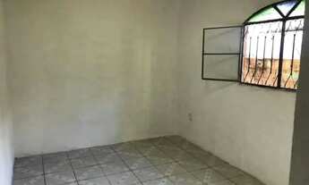 Imagem 3: Casa independente perto da estação de Santíssimo