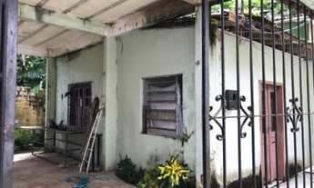 Imagem 4: Casa em Mosqueiro, chapéu virado