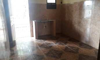 Imagem 5: Aluguel 600 Casa com 2 dormitórios