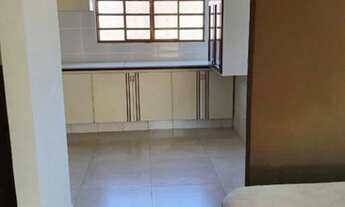 Imagem 4: Alexandre) Casa bairro Nacional - Contagem