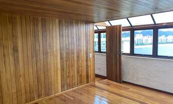 Imagem 2: Apartamento triplex no Ingá com 3 quartos