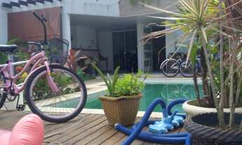 Imagem 3: Sobrado para venda possui 300 metros quadrados com 4 quartos