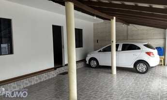 Imagem 2: Casa com 2 pavimentos, ótima opção para render aluguel!