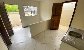 Imagem 2: Casa para Locação em São Paulo, Horto Florestal, 1 dormitório, 1 banheiro