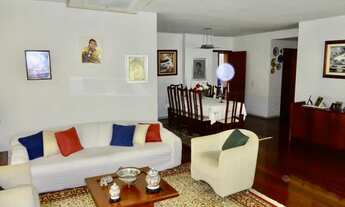 Imagem 3: 200m² e 3 vagas. Varandão