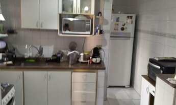 Imagem 6: Excelente imóvel, localizado em rua tranquila na Mooca. Está num terreno de 120m²