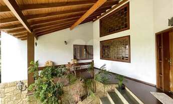 Imagem 6: Linda casa a venda na Granja Vianna II