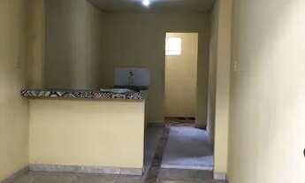 Imagem: Alugo casa com 2 quartos em vila 550.00