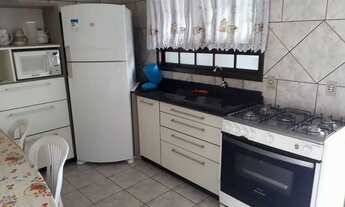 Imagem 4: Alugo na primeira quadra do mar