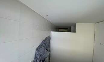 Imagem 6: Casa com fachada moderna,3/4 sendo 1 suíte master com closet, pé-direito de 4M, no Loteame