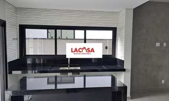 Imagem 5: Casa com 4 quartos sendo 1 suíte - Cond. Fechado - Espaço Gourmet - Novinha