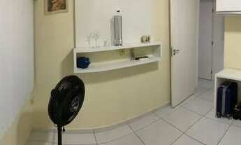 Imagem 4: Apartamento para aluguel possui 50 metros quadrados com 2 quartos mobiliado