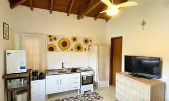 Imagem 3: Casa para aluguel e venda possui 150 metros quadrados com 3 quartos em Praia do Rosa - Imb