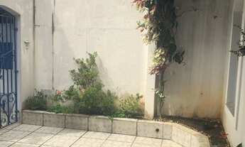 Imagem 5: Sobrado para venda possui 172 metros quadrados com 4 quartos em Jardim Paraíso - Santo And