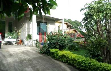 Imagem 2: Casa duplex para venda possui 252 metros quadrados com 3 quartos em Ingá - Betim - MG