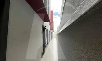 Imagem 2: Casa de Condomínio com 2 Quartos e 2 banheiros à Venda, 65 m²