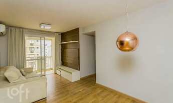 Imagem 3: Apartamento para venda com 74 metros quadrados com 3 quartos em Passo da Areia - Porto Ale