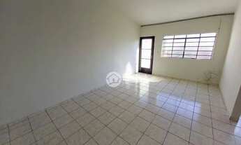 Imagem 3: Casa com 2 dormitórios para alugar, 70 m² por R$ 1.396,00/mês - Centro - Americana/SP