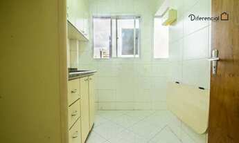 Imagem 2: Apartamento com 2 dormitórios à venda, 56 m² por R$ 255.000,00 - Centro - Curitiba/PR