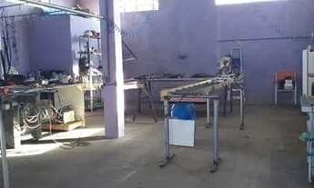 Imagem 2: Vendo ponto comercial com duas casas no terreno