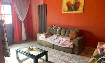 Imagem: )Casa para venda tem 110 metros quadrados