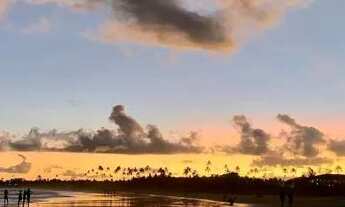 Imagem 5: Sua melhor oportunidade em Itacimirim a casa tem 165 metros quadrados com 4 suítes. Um son