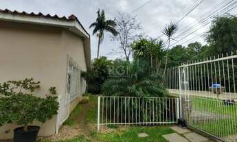 Imagem 3: Excelente casa em Belém Novo na rua Eustáquio Inácio da Silveira próximo ao Colégio Glicér