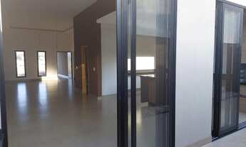 Imagem 4: Casa de condomínio térrea para venda tem 155 metros quadrados com 3 quartos