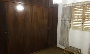 Imagem 4: CASA TÉRREA PRÓXIMA AO AEROPORTO