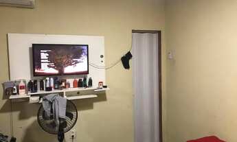 Imagem 2: Vende-se uma casa. 110.000