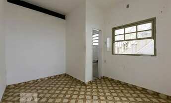 Imagem 2: Casa para Aluguel - Bosque da Saúde, 1 Quarto, 22 m2