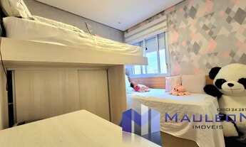 Imagem 4: Lindíssimo apto, finamente decorado ! Andar alto, excelente localização