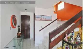 Imagem 4: Casa duplex em condomínio fechado com 257m² de área construída, 4 suítes e piscina