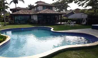 Imagem 3: Casa com 5 suítes, pé na areia, fora de Condomínio na Ferradura