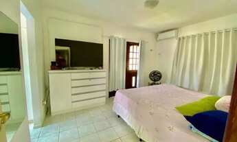 Imagem 5: Casa duplex condominio, 4/4 sendo 4 suítes, escritório, dependência c/wc, lavabo, financia