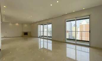 Imagem 2: Apartamento para aluguel possui 225 metros quadrados com 3 quartos