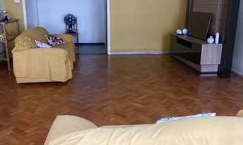 Imagem 2: Vendo Quadra da Praia Amplo Apartamento